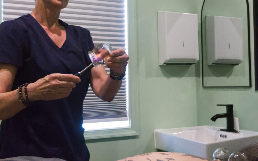 Collaborative Healthcare: Integrating Acupuncture with Western Medicine